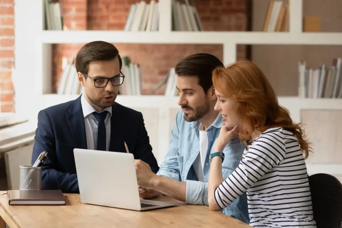 Descubre qué es la liquidez financiera y cómo puede beneficiarte en el crecimiento de tu empresa.