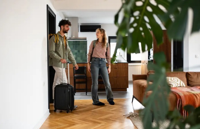 ¿Cómo facturar ingresos por rentas de Airbnb durante el Mundial 2026?