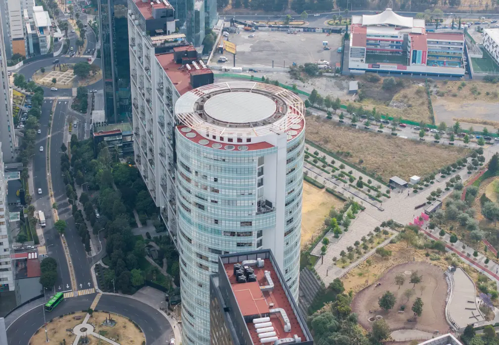 Santa Fe se encuentra dentro de las ubicaciones ideales para realizar una inversión en la CDMX.