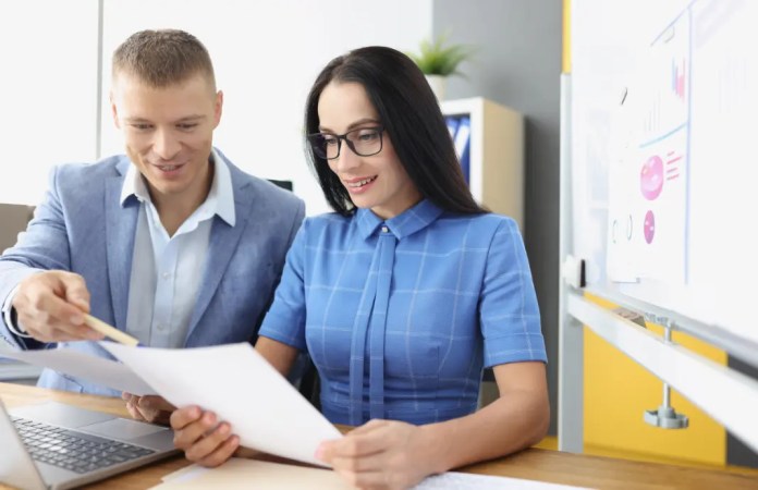 Un MOP le ayuda a tus empleados a seguir el rumbo adecuado.